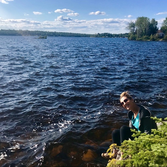 Meet your Posher, Shelbi - Picture 1 of 1